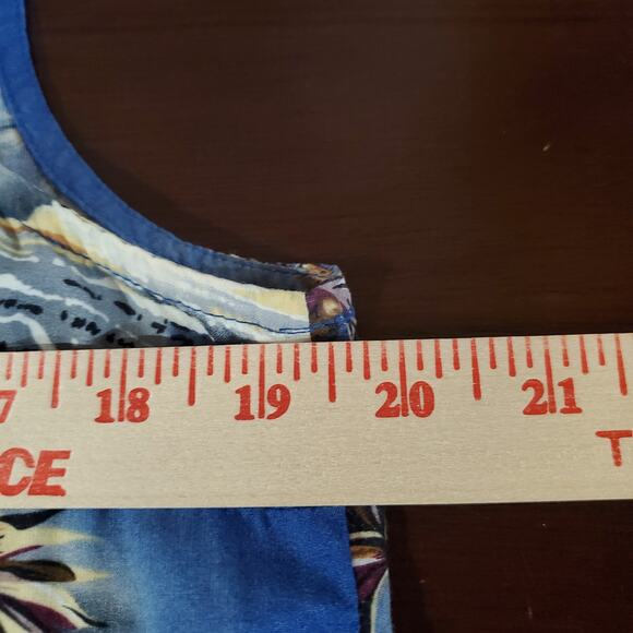 Vtg 90s Hilo Hattie Hawaiian Original Floral Button Sleeveless Top Womens Size M - Picture 8 of 9